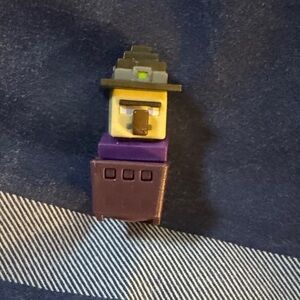 Mattel Minecraft "Potion Drinking Witch" mini-figure